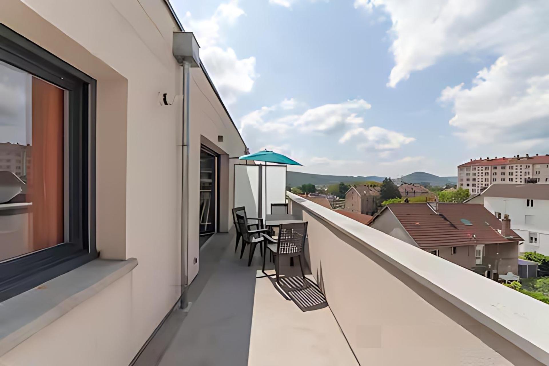 L'Esplanade Daire Besançon Dış mekan fotoğraf